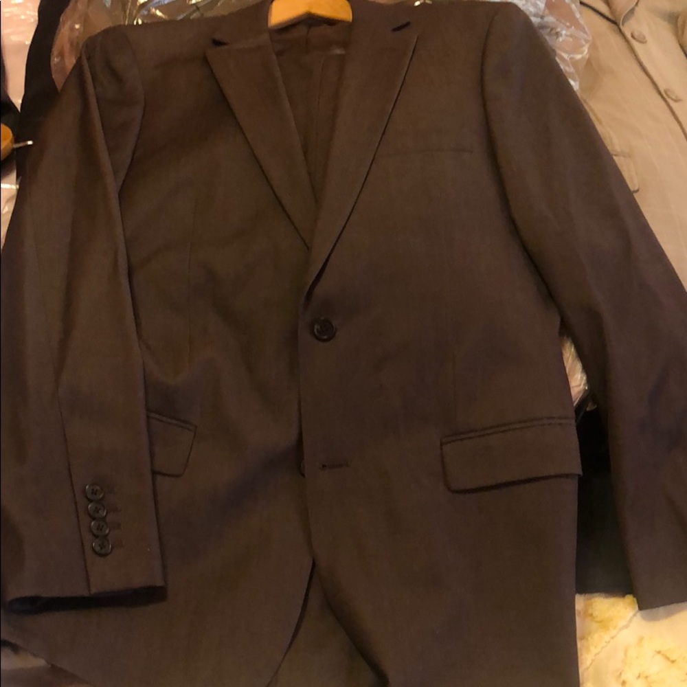 Men’s Suit